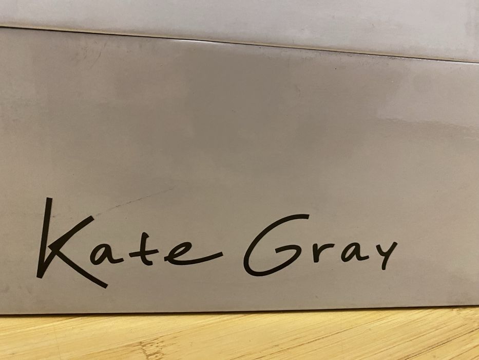 Kate Grey Сникърси