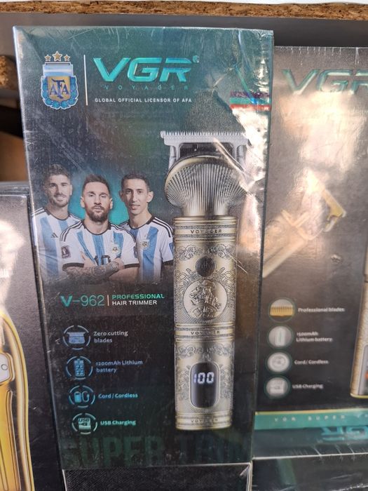 Машинка для стрижка VGR Профисиональный