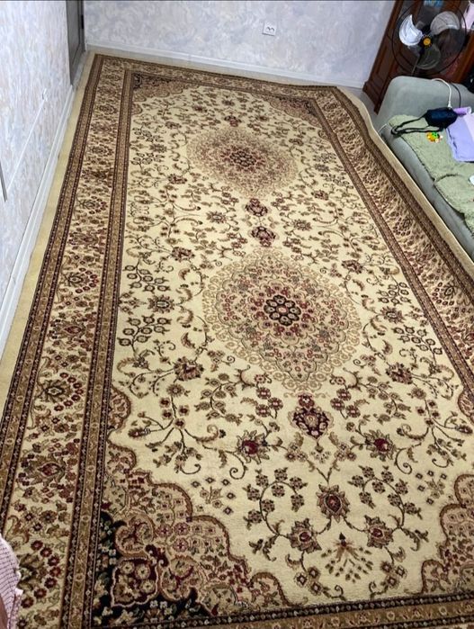Ковёр отличного качества