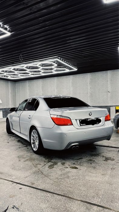 продам бампера BMW e60 M-teh оригинал
