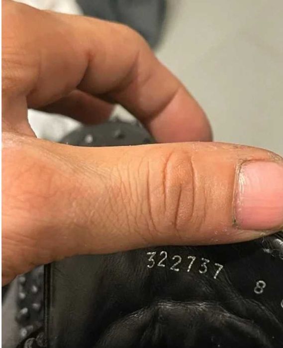 Распродажа кросовки кеды