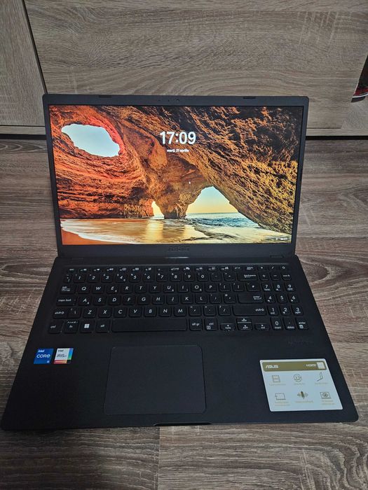 ASUS VivoBook 15 i5 Gen 11 /8GB /SSD 512GB /15.6 inch