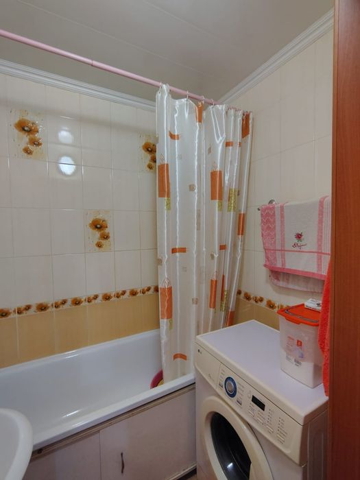 Продам 2 ком квартиру район Байтерек 18900