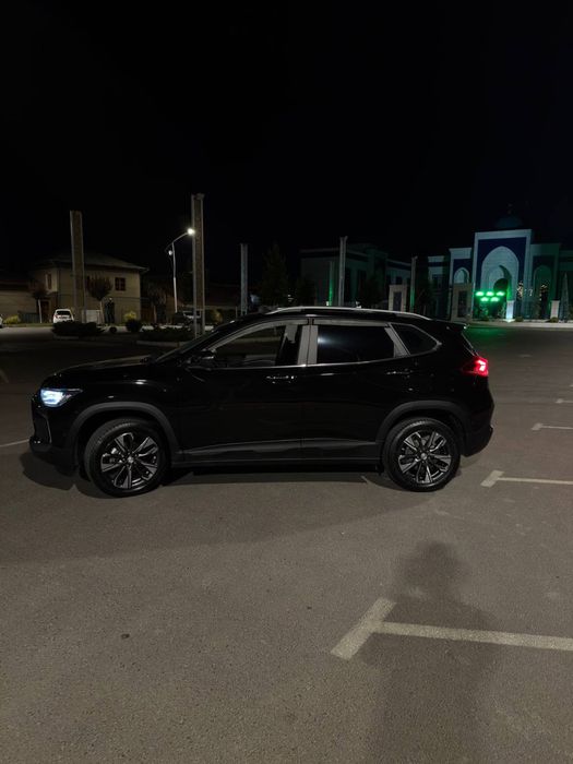 Chevrolet Tracker 2
