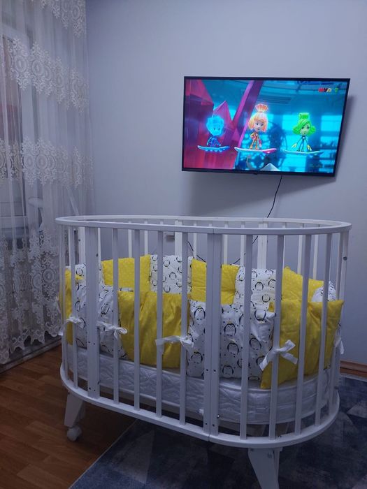 Продаю детский манеж