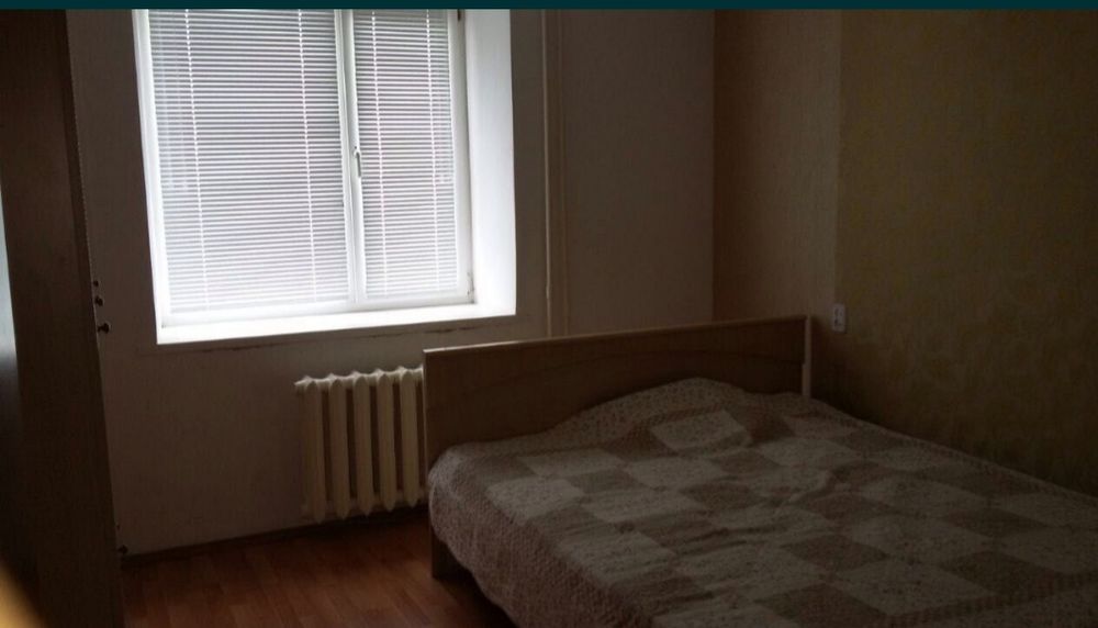 Сдам 4 x ком кв. в 6 микрорайоне.