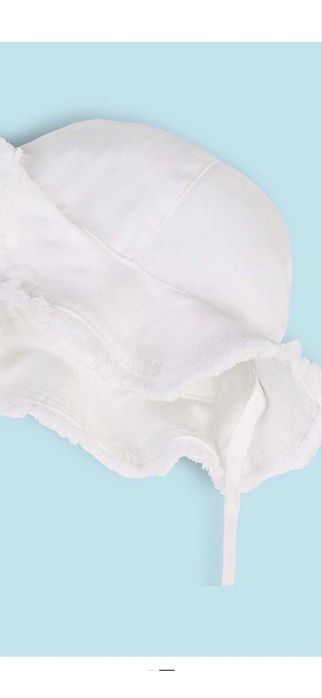 Бебешки шапки няколко вида