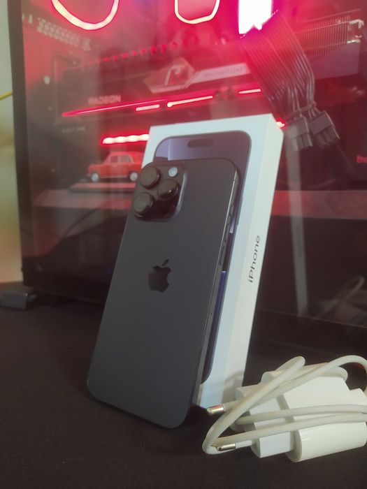 iPhone 16 Pro Max 256GB • Перфектен • Гаранция до 2027 • Пълен комплект
