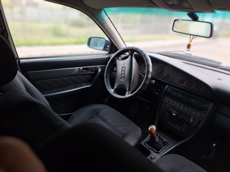 Продам Ауди А6 в хорошем состоянии