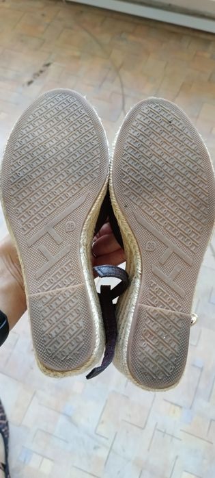 Женственные босоножки Taccardi 36