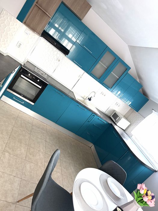 Тристаен апартамент -Под наем