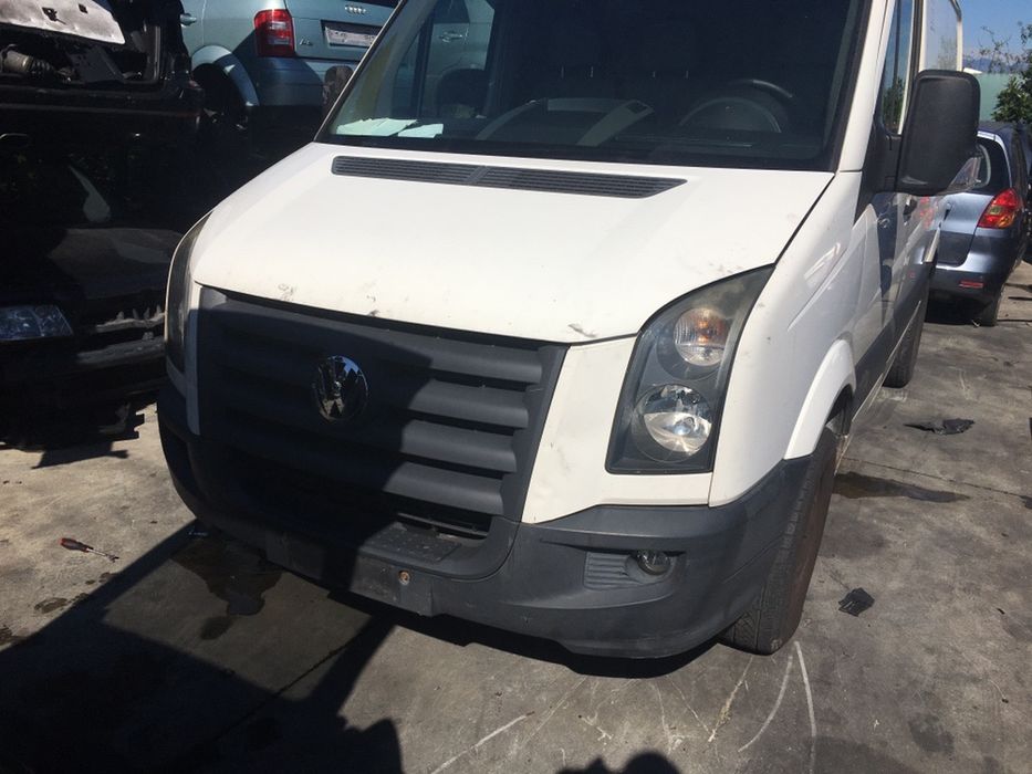 Vand piese pu W Crafter 2.5tdi