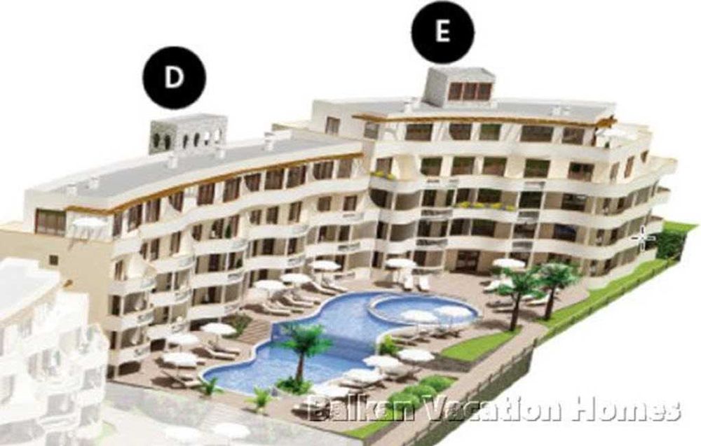 Тристаен апартамент с невероятна морска панорама в Бяла