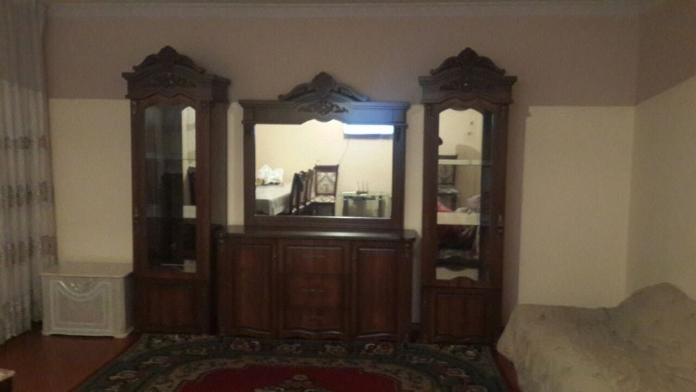 Mebel mehmonhona mebeli kamud 2ta penal arzonga bervoraman. Мебил