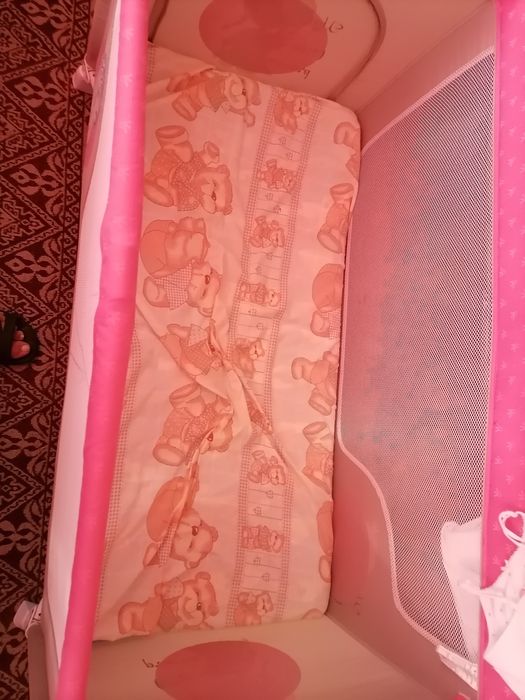 Децка   кошара за момиченце