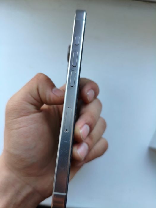 Айфон 16 про на 512гб