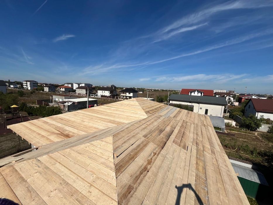 Echipa constructi case la rosu dulgheri fierari zidari