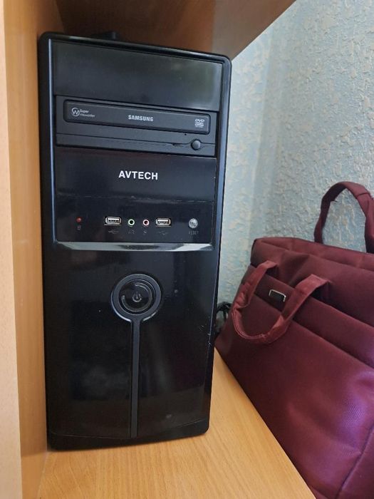 Sotiladi kompyuter komplekt