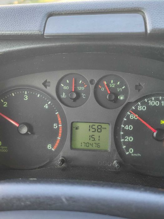 Ford Transit dublucabina, 7 locuri plus marfă