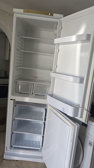 Продаю холодильник