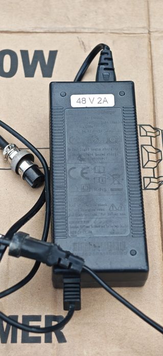 Зарядное устройство для электросамоката, разные