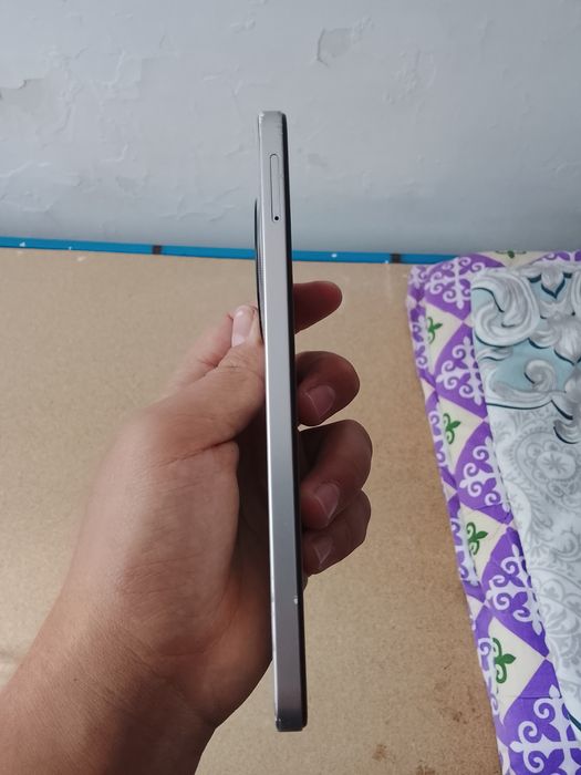 Продам Tecno Spark 30C 128Gb