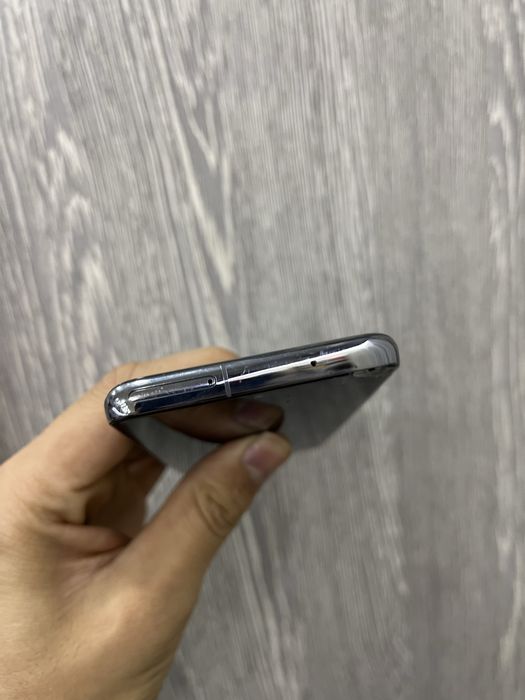 SAMSUNG S20 128GB.         .