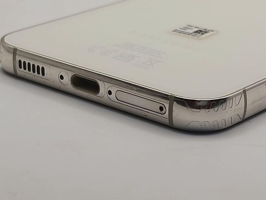 GSM:  SAMSUNG Galaxy S23 / 256GB