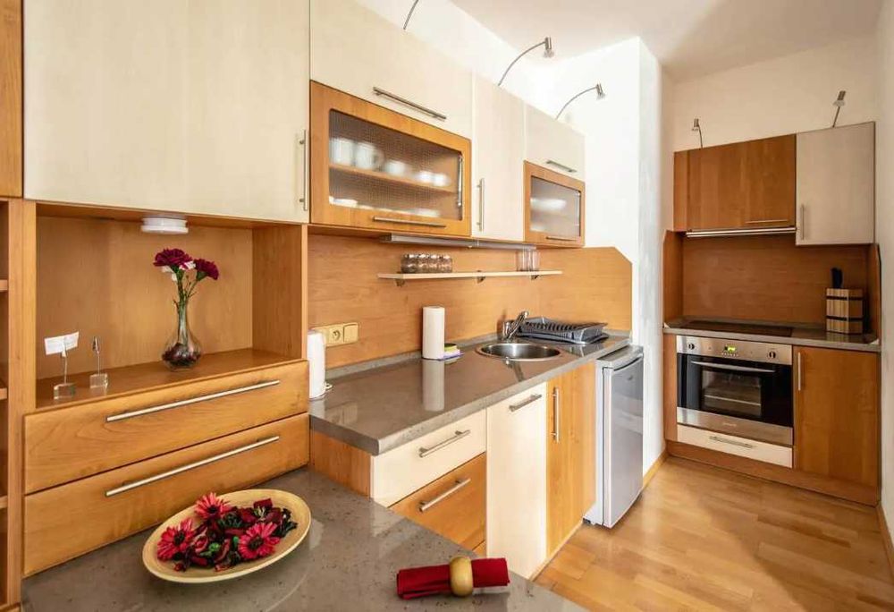 Дава се под наем Едностаен апартамент в Пловдив, Централна гара - 38 кв.м за 178.5 € - Снимка #3