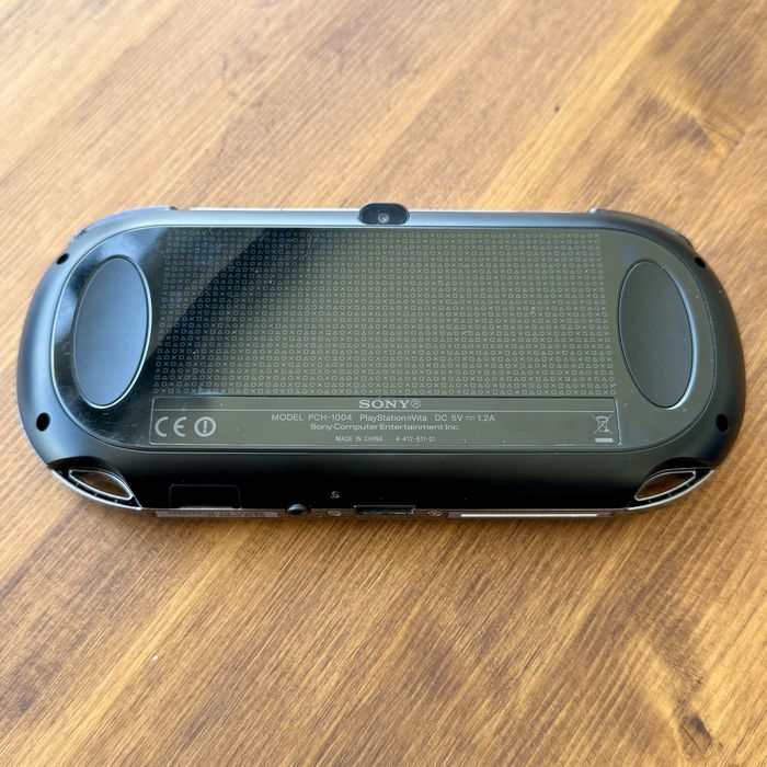 Sony PlayStation Vita (PS Vita) OLED Модел 1000 – Отлично състояние!