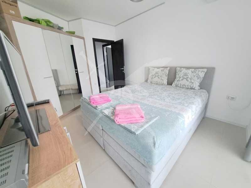 Продава се Тристаен апартамент в Бургас, Сарафово - 84 кв.м за 1548 €/кв.м - Снимка #5