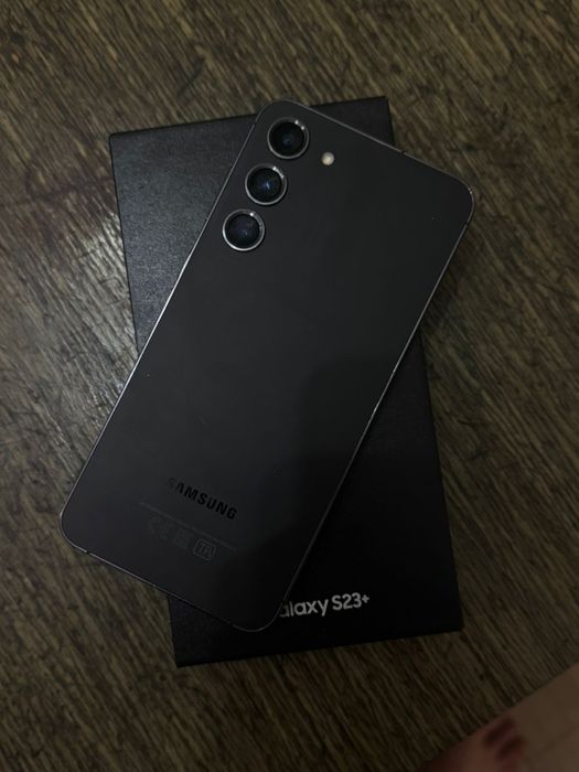 Samsung Galaxy s23+