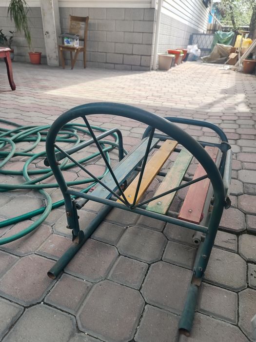 Продам санки в хорошем состоянии