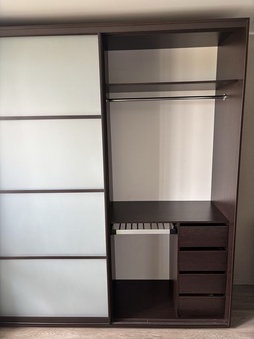 Продам шкаф в отличном состоянии