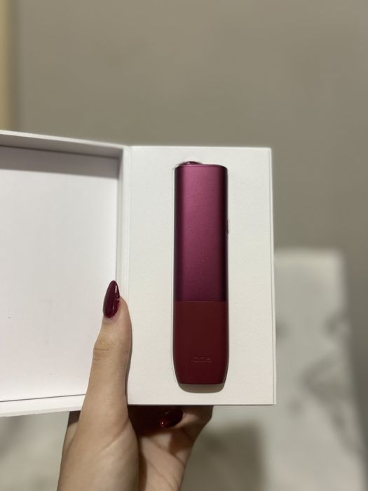 Aparat Iqos iluma one