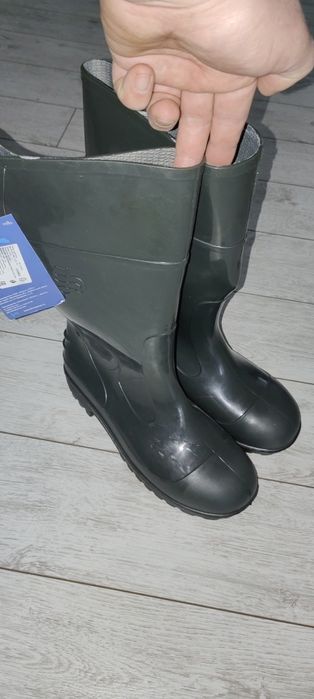 Продам сапоги ПВХ