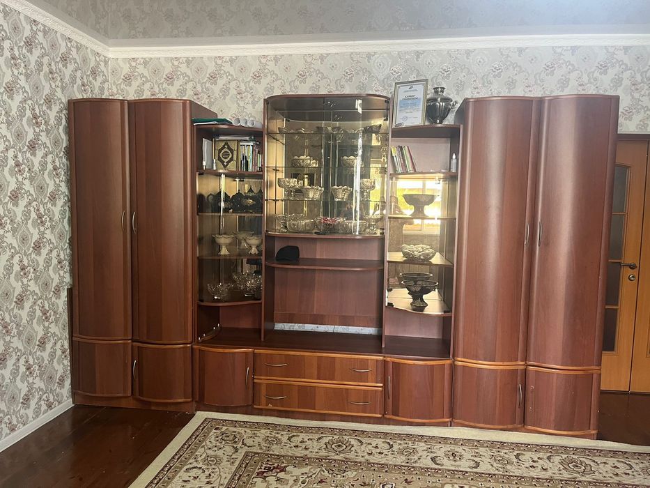 Продаётся стенка