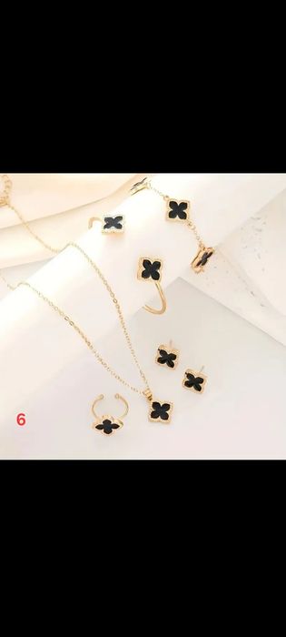 Страхотни бижута, идеален подарък за празници. Надписи Мама