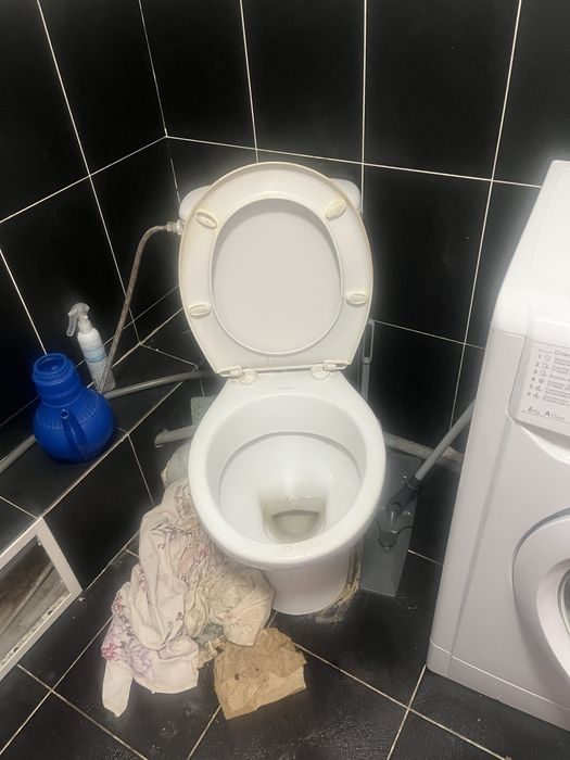 Унитаз б/у.