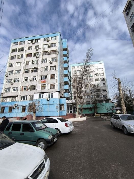 Моя квартира. Продам 2/4/9 Куйлюк-6. Евроремонт. Двери "КАНАДКИ"