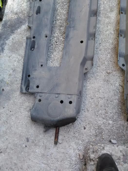 кори под купето ауди а4б6 01-05г