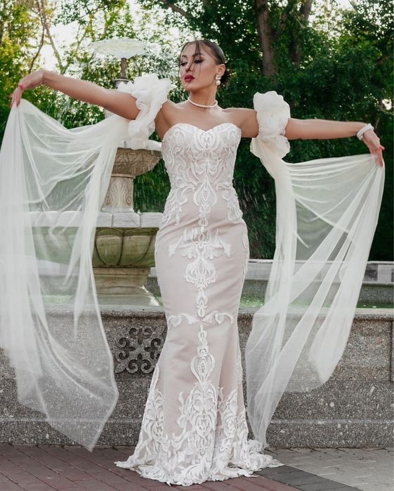 Платье свадебное брендовое