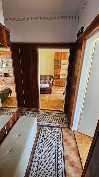 Дава се под наем Тристаен апартамент в Разград, Орел - 78 кв.м за 204 € - Снимка #1