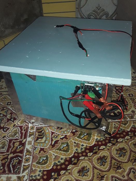 Tovuq tuxumi uchun qo'lbola inkubator sotiladi 30-35tatuxum ketadi