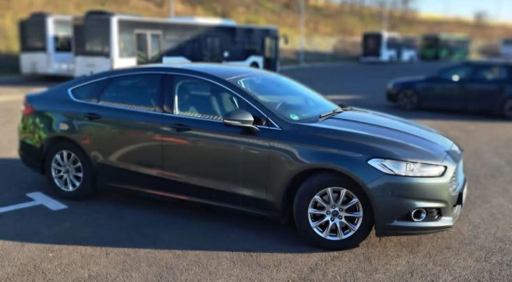 Ford Mondeo !Vand urgent.Pret fix!