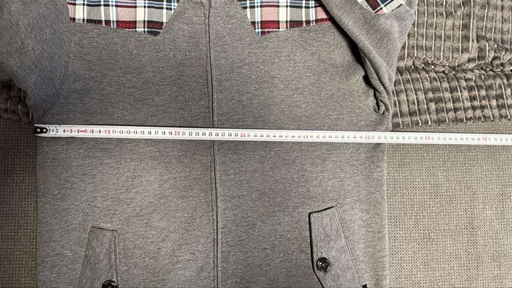 Jacheta / bluza / hanorac Jack & Jones marime L