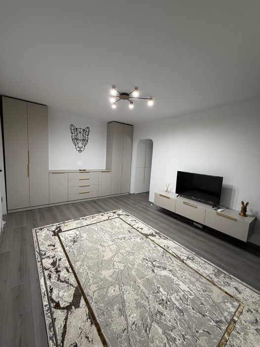 Inchiriez apartament 2 camere Calea Bucuresti