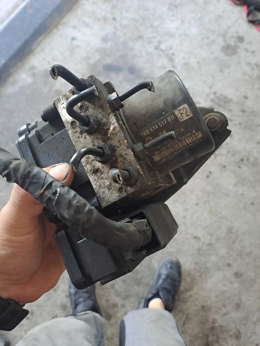 Pompa Abs Vw golf 6 1.4 Mpi Audi A3 Skoda Octavia 1K0907379AD, 1K0614517BD