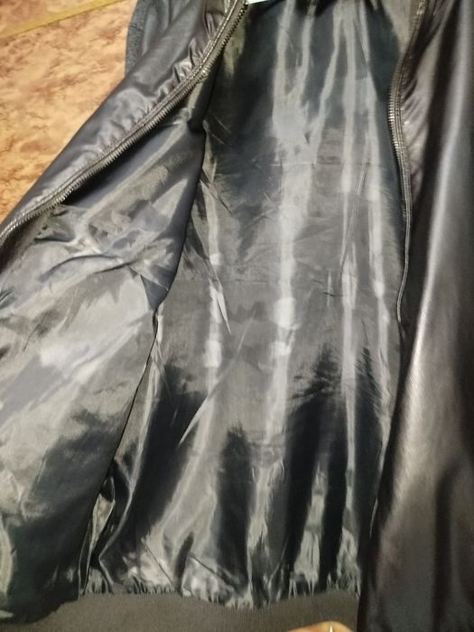 Мужской витрофка сотилади