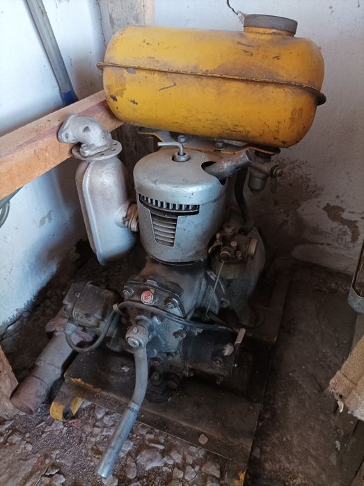 Насос водяной бензиновый